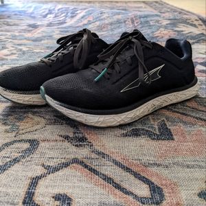 Altra Escalate Womens